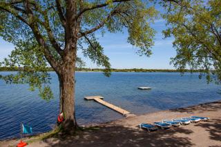 The Milkweed - 18 Meadow View - 7