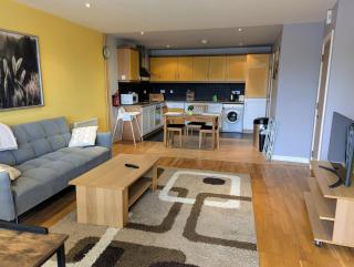 12 Courthouse Square - Clifden - 3