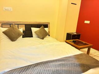 Keshari Nandan paying guest house - 9