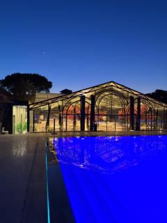Olea Glass Hotel - - 4