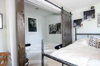 The Jypsy Inn - Tuxedo Room Muskoka - Bracebridge - 6