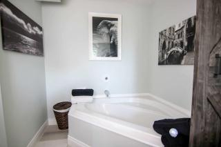 The Jypsy Inn - Tuxedo Room Muskoka - Bracebridge - 5