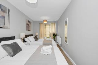 The Ranelagh House - 6BDR House all ensuite - Ipswich - 1