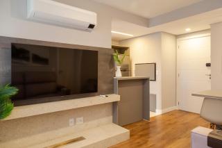 Apartamento elegante próximo a PUC e HSL - Porto Alegre - 0