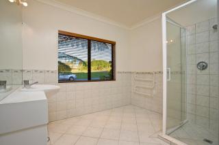 Okura River Estate Getaway - Auckland - 3