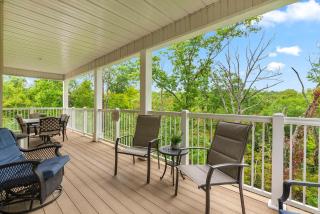 Villa at the Hills - A Grand Branson Vacation 4 BDR Golf Resort Villa - Branson - 8