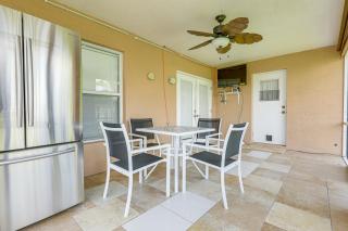 Screened Patio and Hot Tub Port St Lucie Home! - Lighthouse Point - 8