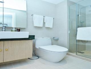 Hotel Oasis Unit OF Gross Inn Near IGI Airport - New Delhi - 1