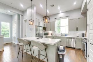 Walkable Townhome in Houston Museum District - Houston - 9