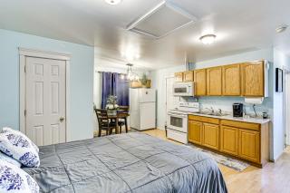 Walkable Paradise Downtown Puyallup Studio! - Puyallup - 5