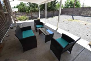 Updated Family Unit with Two King Beds - 8