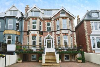 Rowcroft Lodge Guest House B&B - 0