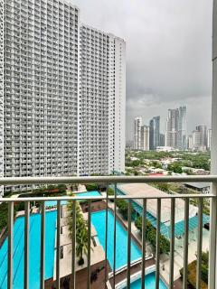 Resort-Style Living in Makati - Manila - 1