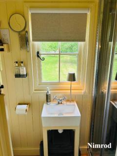 Elgars Shepherds Huts - 1