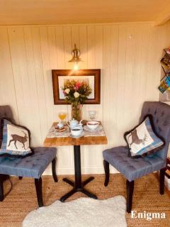 Elgars Shepherds Huts - Moffat - 5