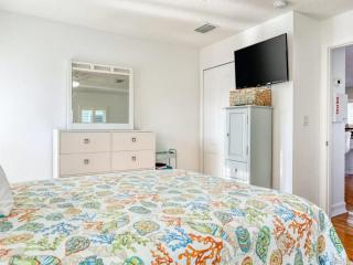 Sunshine Lane - St Pete Beach - 8