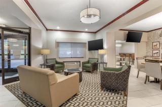 Best Western PLUS Executive Inn - Saint Marys - 6