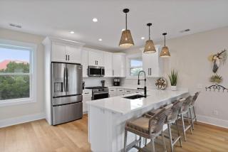 New Construction Coastal Retreat located on Harbor Island - Oceanmarsh Subdivision - 9