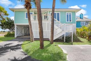 Crooked Palm - Marsh Views on Nautical Watch with pool access - - 3