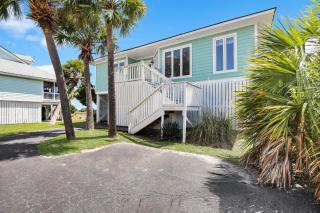 Crooked Palm - Marsh Views on Nautical Watch with pool access -  - 1