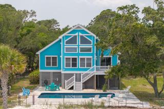 Waterfront Escape - Seasonal Pool - Perfect for Families and Friends! - Oceanmarsh Subdivision - 0