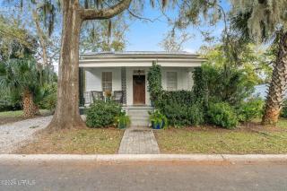 Harrington House- Short Walk to Downtown - Beaufort - 0