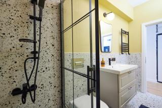 Galata Retreat 2 Bedrooms, 2 AC, 2 Bath - Istanbul - 3