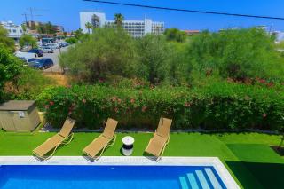 Stylish 4 Bedrooms Villa with Private Pool - 2 min walking to sandy beach - Paralimni - 6