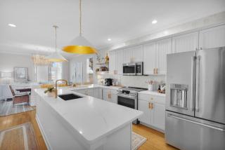 Newly Renovated Home with Stunning Marsh Views! - Fripp Island - 9