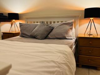 Large room near city centre - Belfast - 0