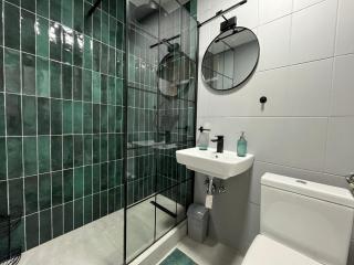 Spacious 3BR Apartment, Cozy & Authentic Sarajevo - Sarajevo - 3