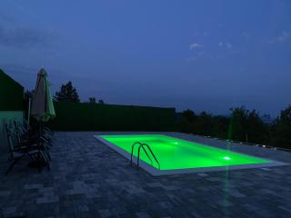 Villa Osmić&Dizdarević - - 0