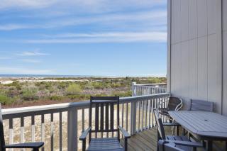 Beach Paradise & Pools - Oceanfront on Harbor Island - - 7