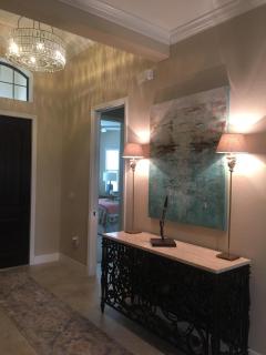 Kinross Twin Eagles Full Golf Available Pool Hot Tub Modern - Naples - 3