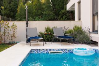 Time&Joy apartment with private pool - Kaštela - 0