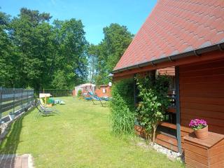 2 bedroom holiday home with air conditioning - 6