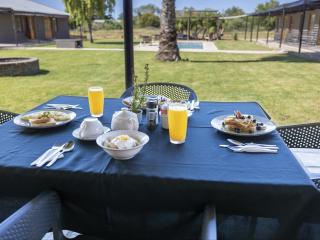 Lemon 3 Lodge Guesthouse - Kirkwood - 2