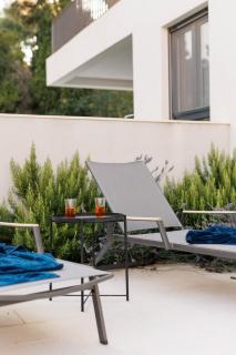 Time&Joy apartment with private pool - 8