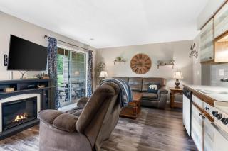 Fallcreek Haven - A Chic Retreat - Branson - 1