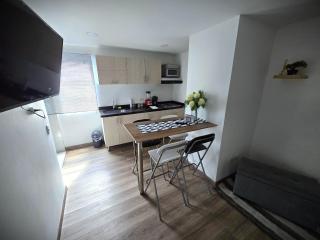Minimalist and Comfort Apt for up to 6 guests - Bogota - 1
