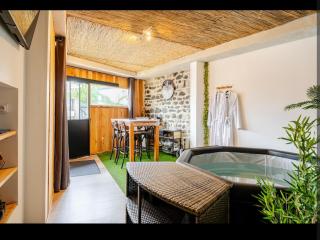 Nuit romantique avec spa privatif - Meilhaud - 1