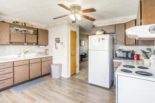 Riverfront Gem with Kayaks and Yard in Montrose! - Nauvoo - 3
