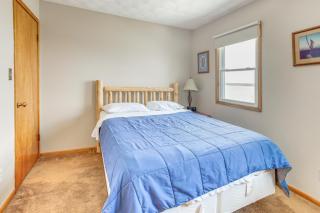 Riverfront Gem with Kayaks and Yard in Montrose! - Nauvoo - 1