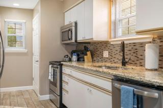 Velting's Golf View Getaway - Holiday Hills Branson - Golf Resort - Outdoor Pools - Branson - 5