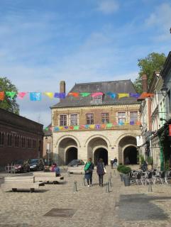 La Petite Place de la Porte de Gand - Lille - 9