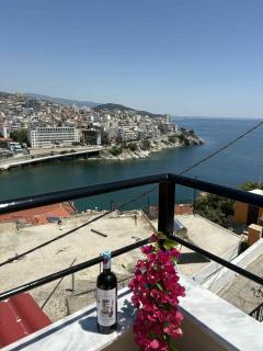 Castle Hill Apartment Rooftop - Cavala - 9