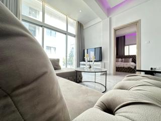 Home For You - Holiday Apt Larnaca - Larnaca - 0