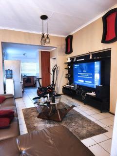 DilegenceAirbnb - Johannesburg - 7