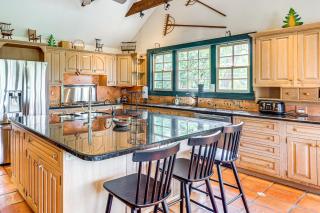 8 Mi to Reading Spacious Farmhouse Retreat! - Birdsboro - 4