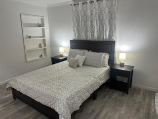 Spacious House by TopGolf Pharr - Pharr - 4